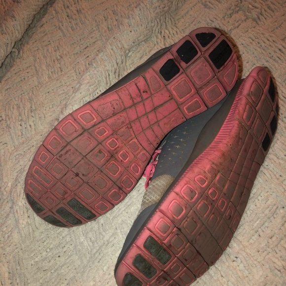 Nike Free 4.0 V2 Womens Running Shoes Grey/Pink - Picture 4 of 5
